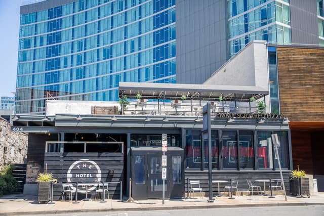Exterior of Emmy Squared in the Gulch