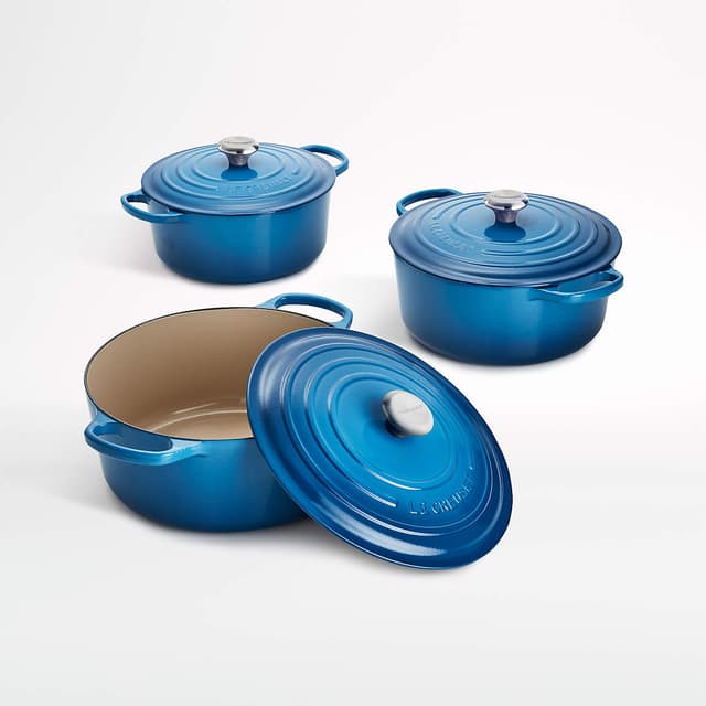 Le Creuset Signature 8-Qt Enameled Cast Iron Dutch Oven in Marseille