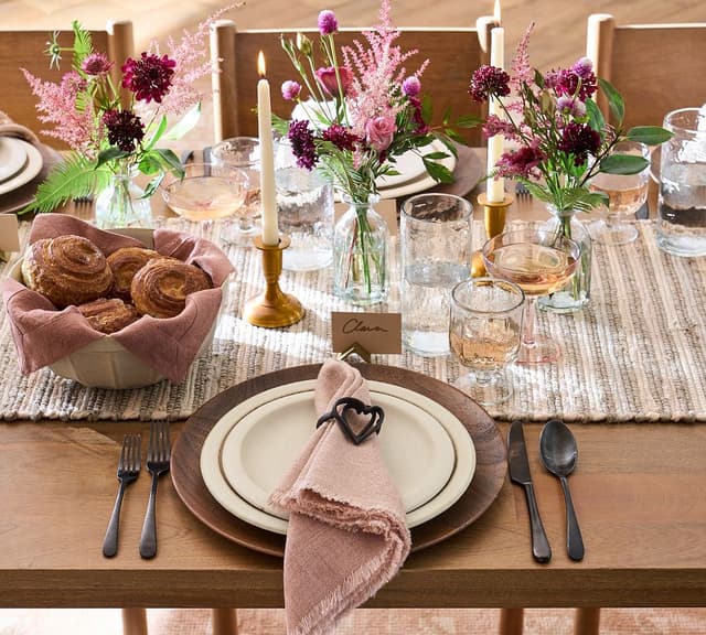 Frayed Oversized Linen Napkins in Dusty Rose, Set of 4